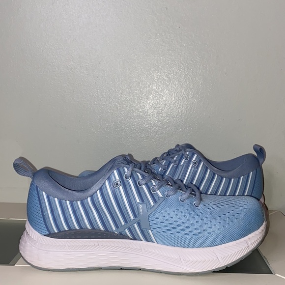 Xelero Steadfast Women’s Light Blue/White Athletic Sneaker X96036-Size 10 - Picture 12 of 16